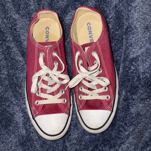 Classic Maroon Red Canvas Sneakers - Picture 2 of 4